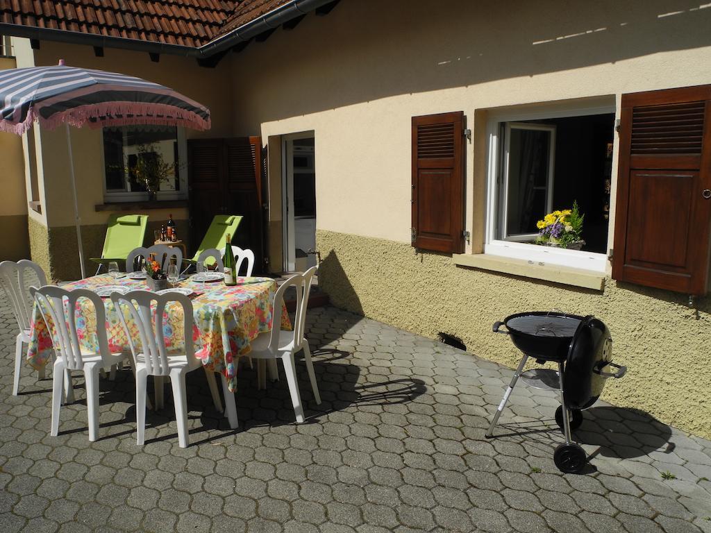 Au Pied Du Chateau Lichtenberg Pokoj fotografie